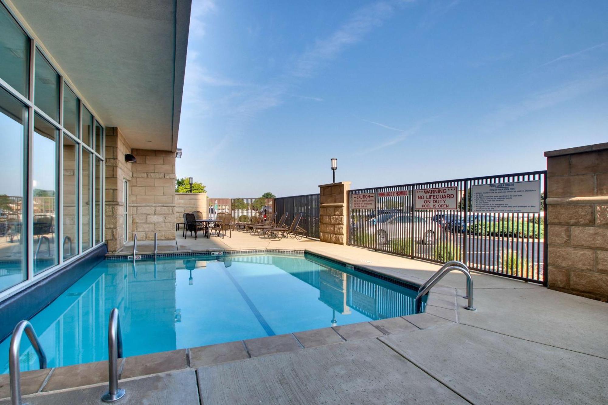 Drury Inn & Suites Findlay Luaran gambar