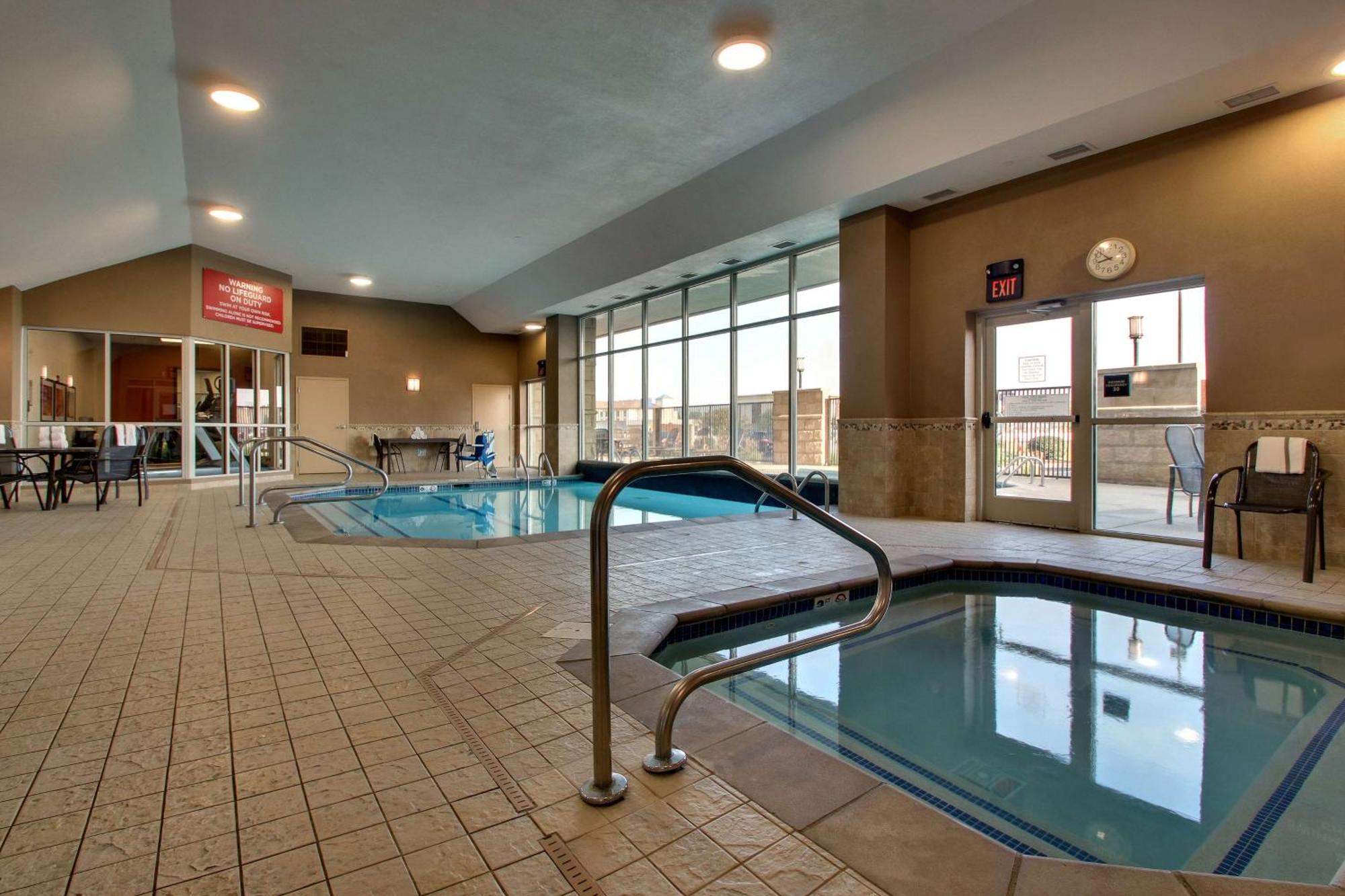 Drury Inn & Suites Findlay Luaran gambar