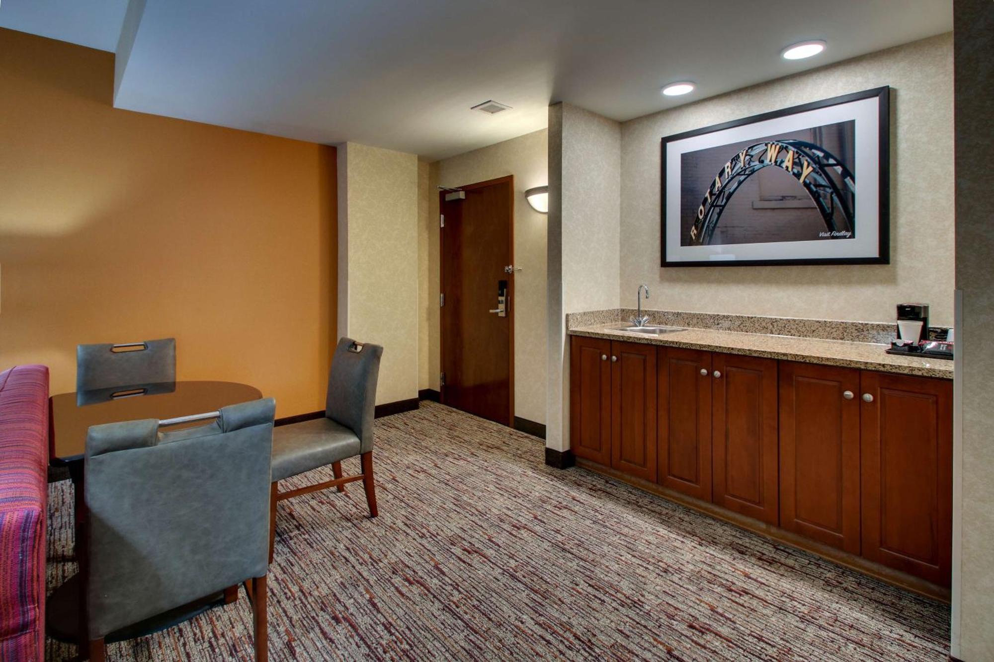 Drury Inn & Suites Findlay Luaran gambar