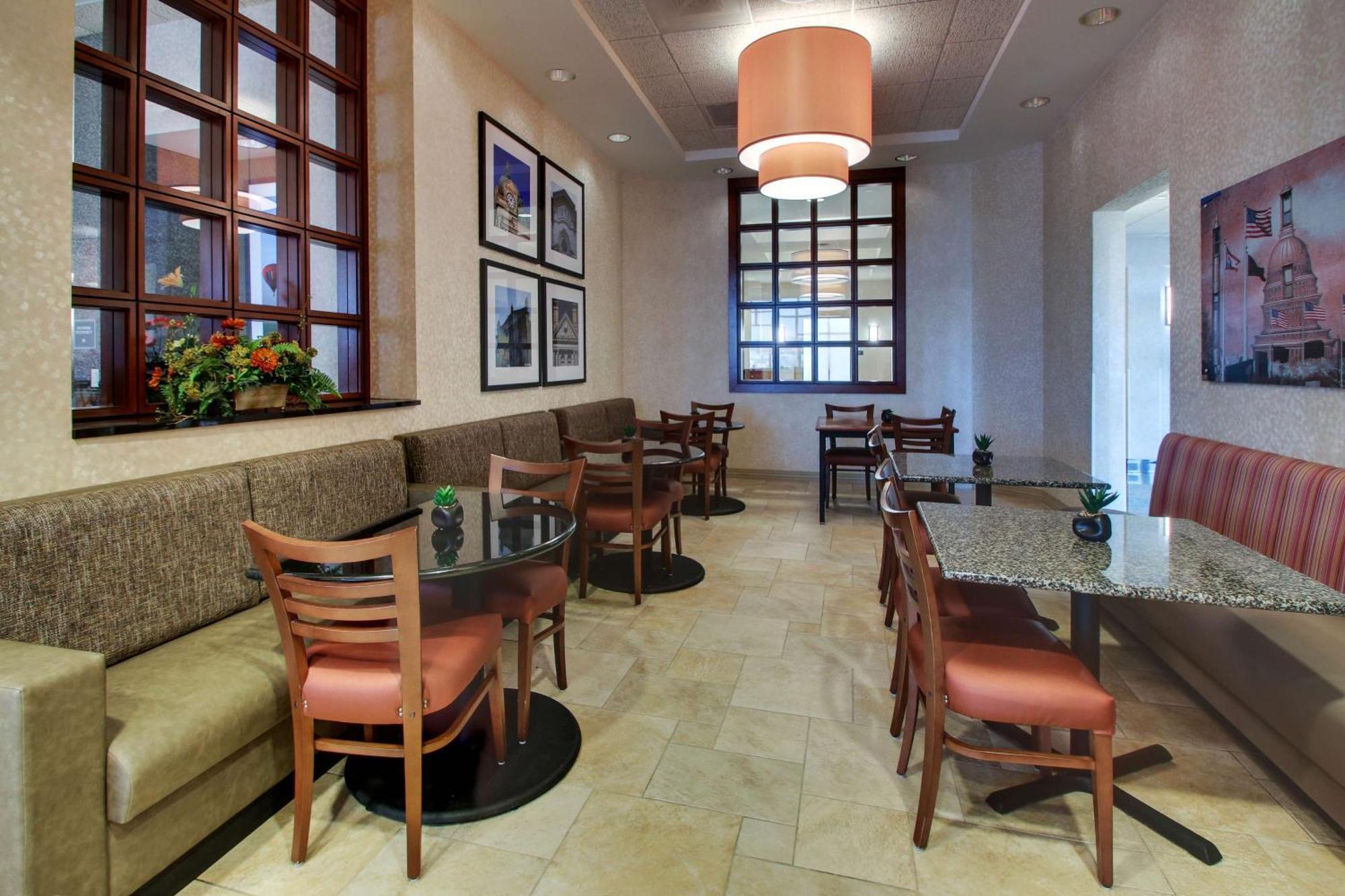 Drury Inn & Suites Findlay Luaran gambar
